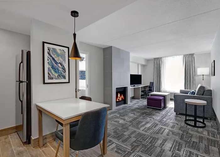 Queen Suite